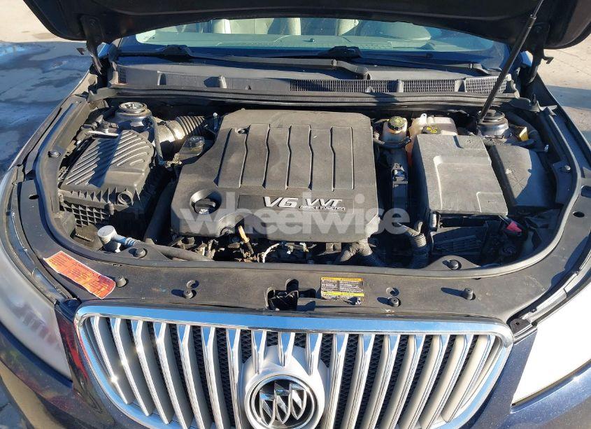 Photo 10 of 2011 Buick Lacrosse CXL (VIN 1G4GD5ED0BF212145)