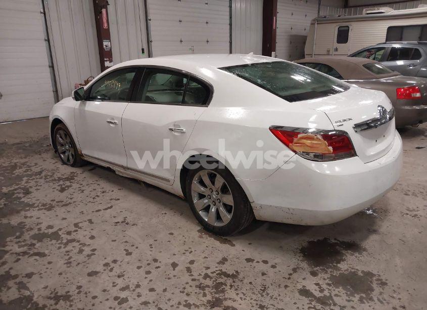 Photo 3 of 2010 Buick Lacrosse CXL (VIN 1G4GD5EG3AF165301)