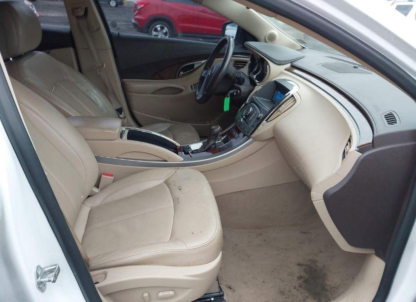 Photo 5 of 2010 Buick Lacrosse CXL (VIN 1G4GD5EG3AF306903)