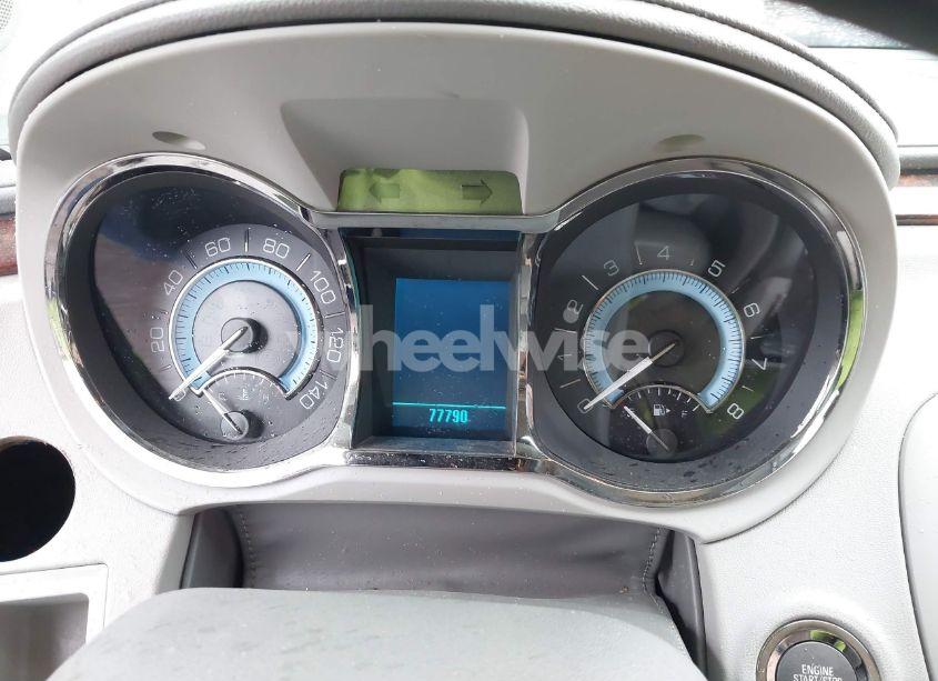 Photo 7 of 2010 Buick Lacrosse CXL (VIN 1G4GD5EG5AF300648)