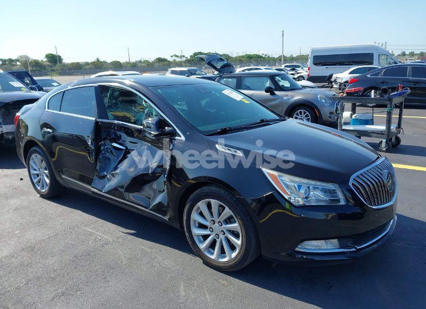 2016 Buick Lacrosse PREMIUM I (VIN 1G4GD5G32GF150095) main photo