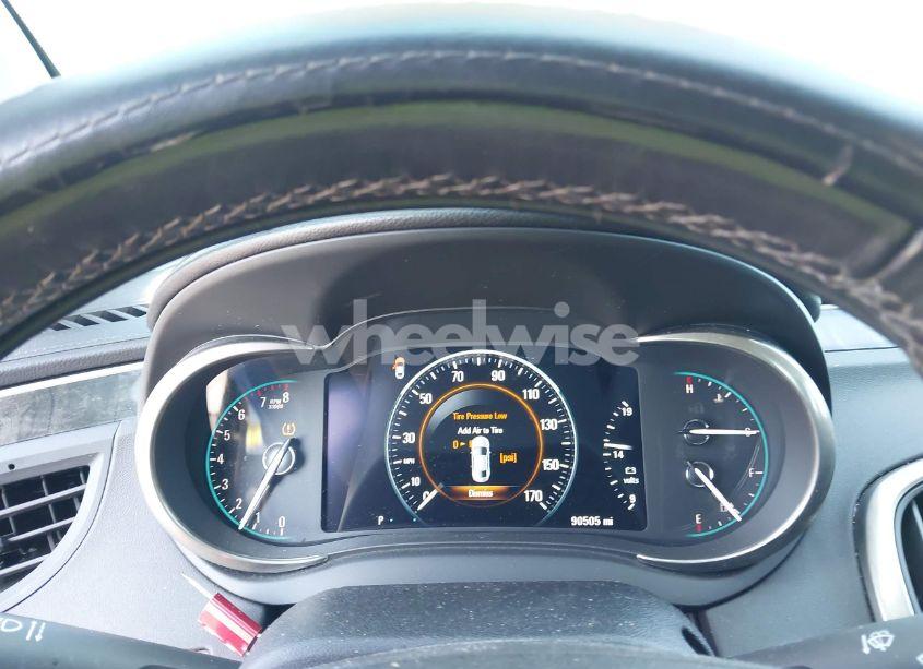 Photo 7 of 2016 Buick Lacrosse PREMIUM I (VIN 1G4GD5G32GF150095)