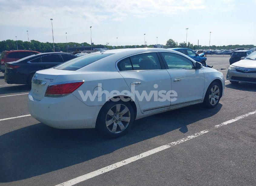 Photo 4 of 2010 Buick Lacrosse CXL (VIN 1G4GD5GG2AF188842)
