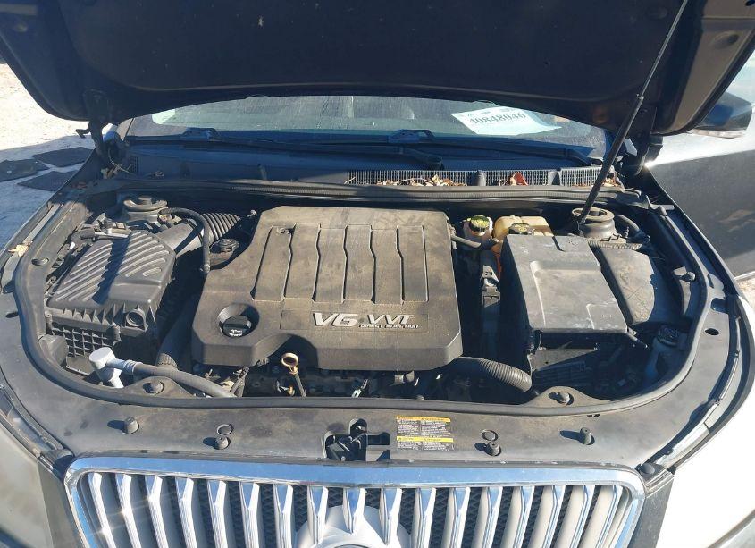 Photo 10 of 2011 Buick Lacrosse CXS (VIN 1G4GE5ED1BF236984)