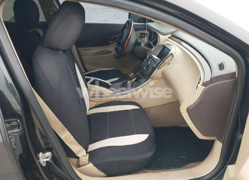 Photo 5 of 2011 Buick Lacrosse CXS (VIN 1G4GE5ED5BF394180)