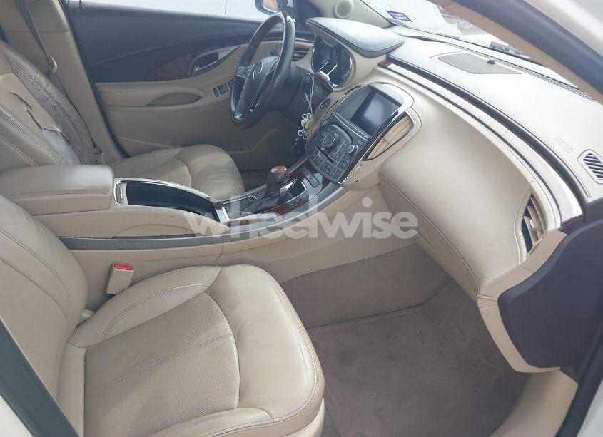 Photo 5 of 2010 Buick Lacrosse CXS (VIN 1G4GE5EV0AF256733)