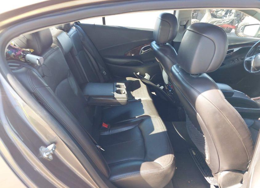 Photo 8 of 2010 Buick Lacrosse CXS (VIN 1G4GE5EV0AF300911)