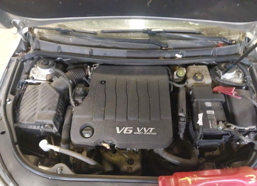 Photo 10 of 2010 Buick Lacrosse CXS (VIN 1G4GE5EV1AF230271)