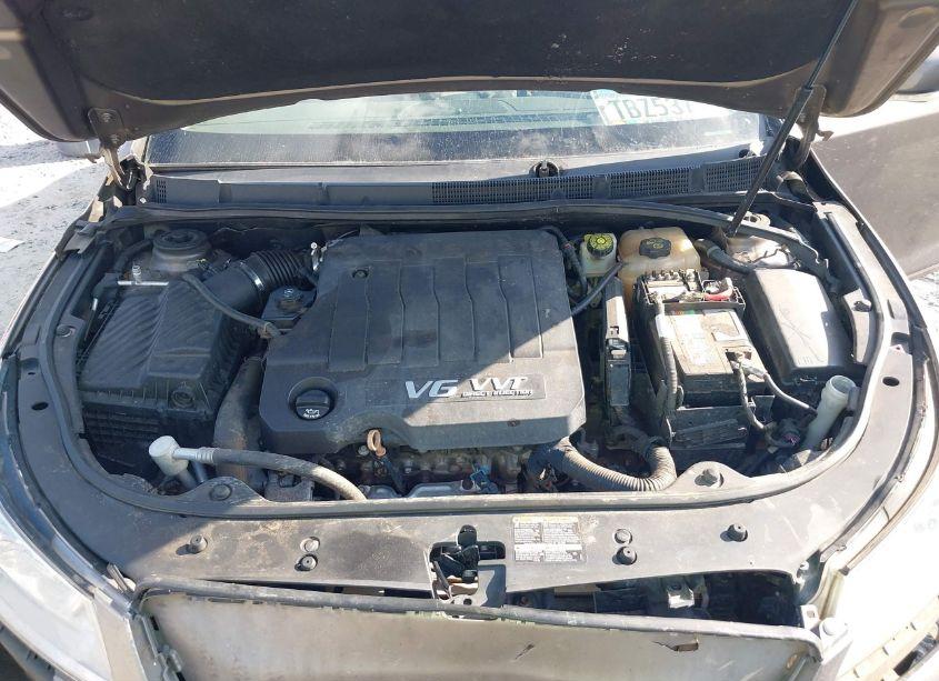 Photo 10 of 2010 Buick Lacrosse CXS (VIN 1G4GE5EV3AF259612)