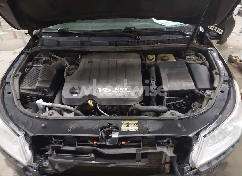 Photo 10 of 2010 Buick Lacrosse CXS (VIN 1G4GE5EV5AF248708)