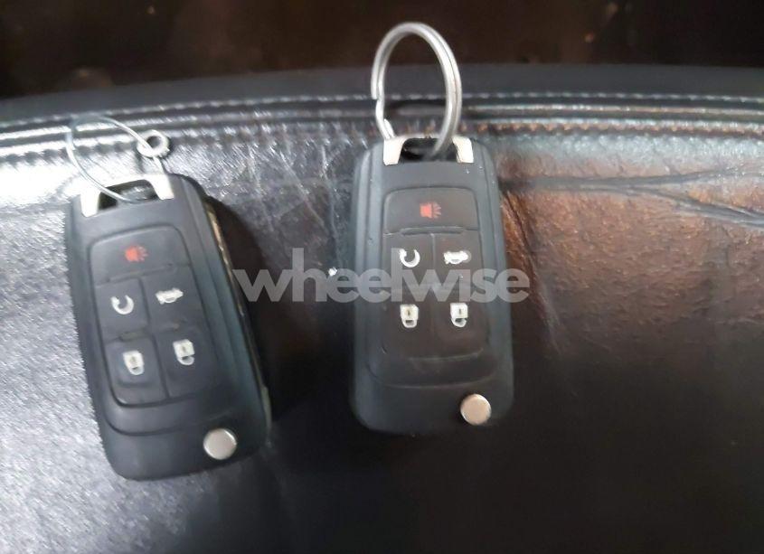 Photo 11 of 2010 Buick Lacrosse CXS (VIN 1G4GE5EV5AF248708)