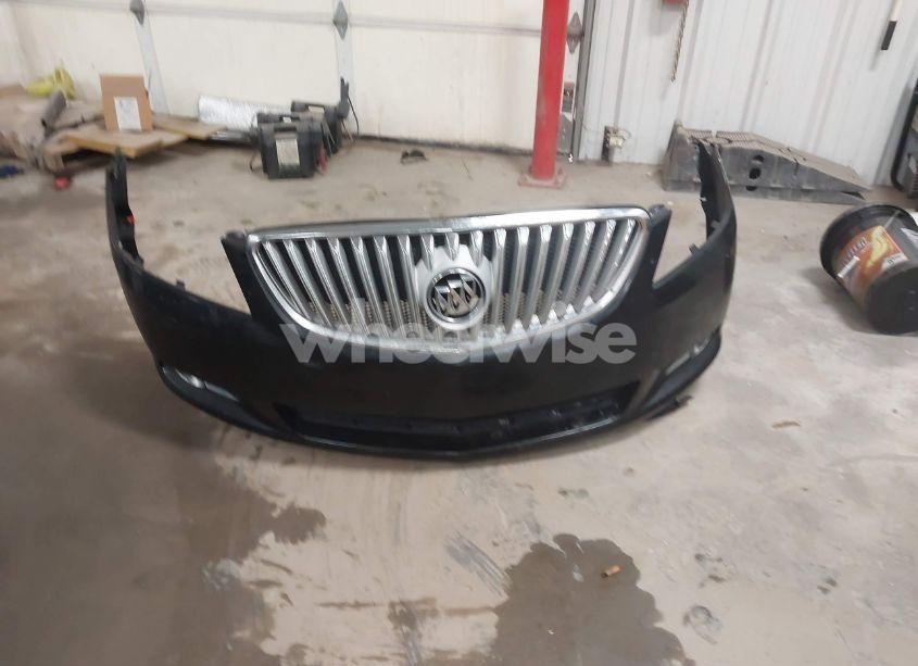 Photo 12 of 2010 Buick Lacrosse CXS (VIN 1G4GE5EV5AF248708)