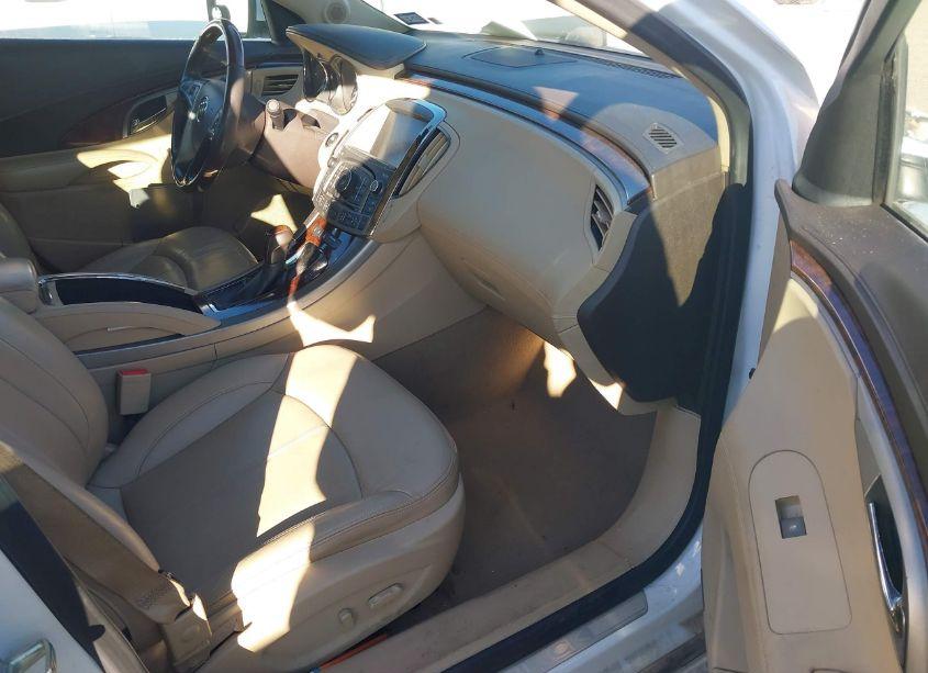 Photo 5 of 2010 Buick Lacrosse CXS (VIN 1G4GE5EVXAF150564)