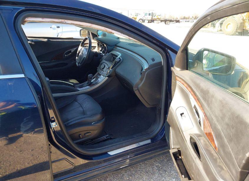 Photo 5 of 2011 Buick Lacrosse CXS (VIN 1G4GE5GD2BF209564)