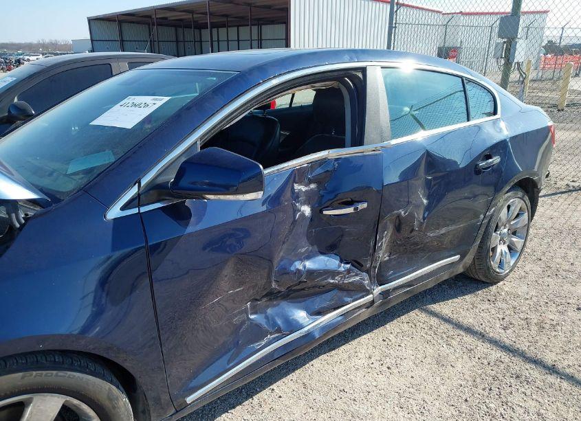 Photo 6 of 2011 Buick Lacrosse CXS (VIN 1G4GE5GD2BF209564)