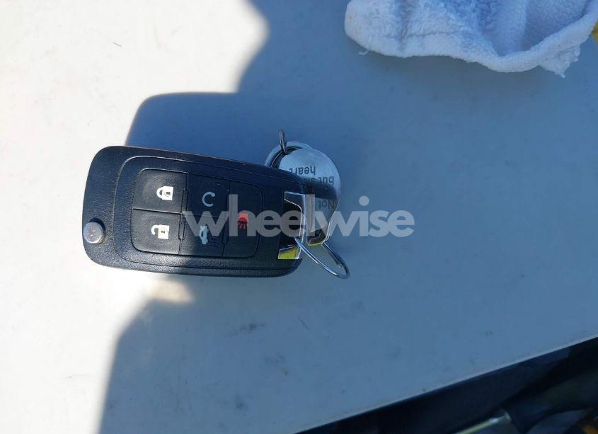 Photo 11 of 2010 Buick Lacrosse CXS (VIN 1G4GE5GV0AF250654)