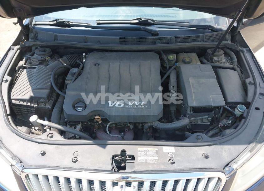 Photo 10 of 2010 Buick Lacrosse CXS (VIN 1G4GE5GV3AF226817)