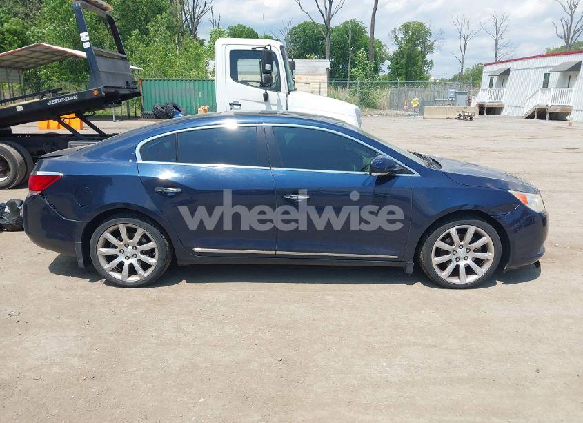 Photo 14 of 2010 Buick Lacrosse CXS (VIN 1G4GE5GV3AF226817)