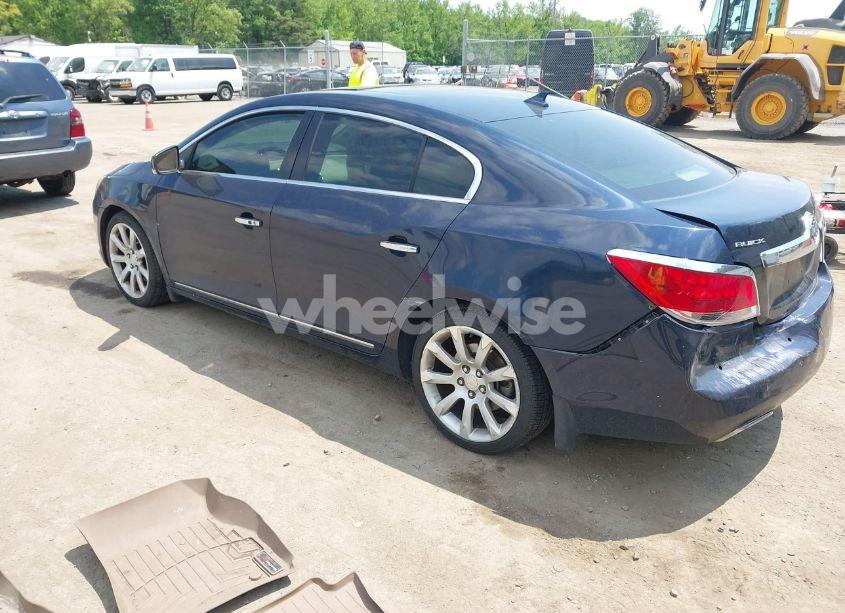 Photo 3 of 2010 Buick Lacrosse CXS (VIN 1G4GE5GV3AF226817)