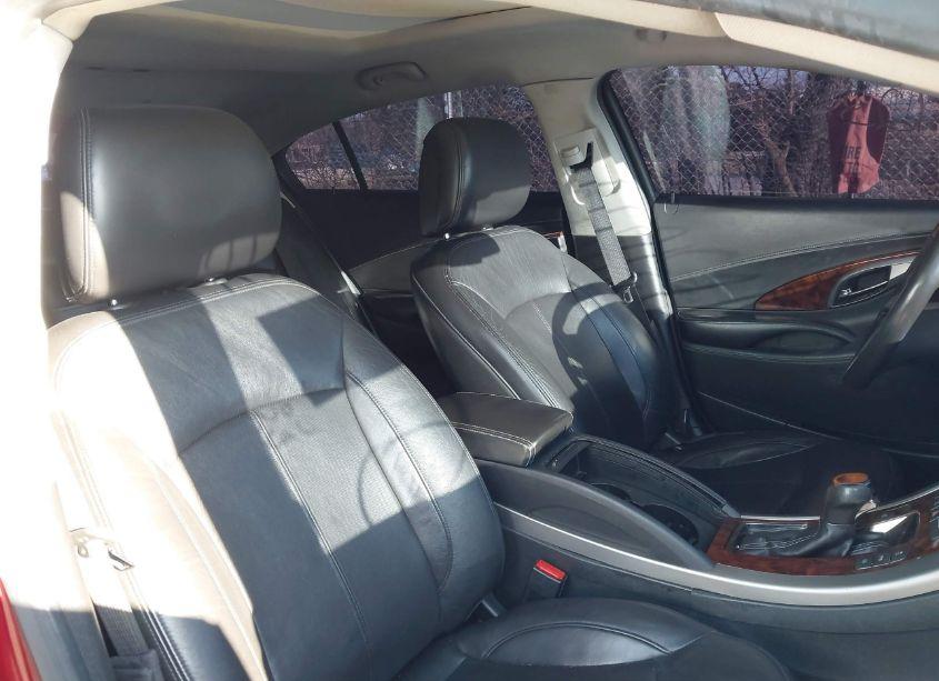 Photo 16 of 2010 Buick Lacrosse CXS (VIN 1G4GE5GV4AF248583)