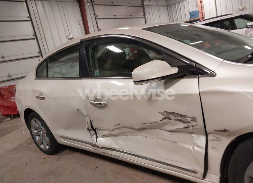 Photo 13 of 2013 Buick Lacrosse PREMIUM 1 GROUP (VIN 1G4GF5E32DF295131)