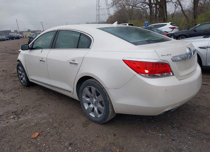 Photo 3 of 2013 Buick Lacrosse PREMIUM 1 GROUP (VIN 1G4GF5E35DF185593)