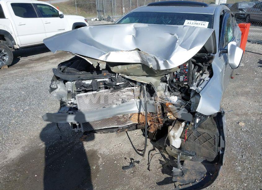 Photo 6 of 2013 Buick Lacrosse PREMIUM 2 GROUP (VIN 1G4GH5E39DF144068)