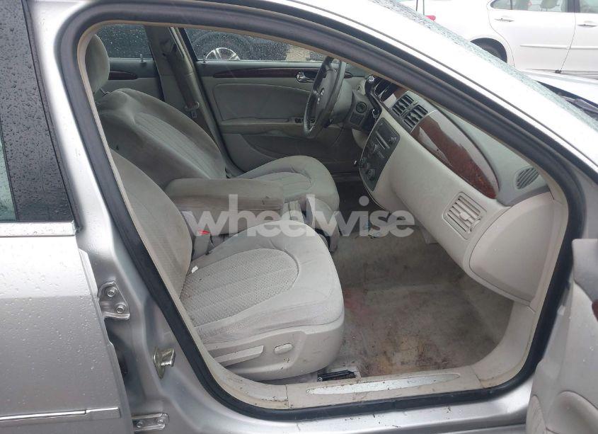 Photo 5 of 2010 Buick Lucerne CX (VIN 1G4HA5EM0AU129922)