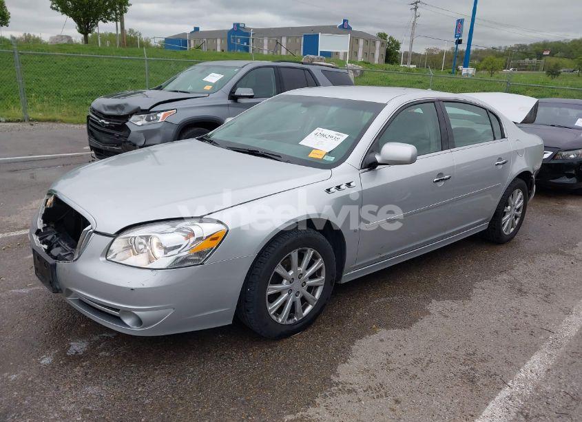 Photo 2 of 2010 Buick Lucerne CX (VIN 1G4HA5EM8AU106713)