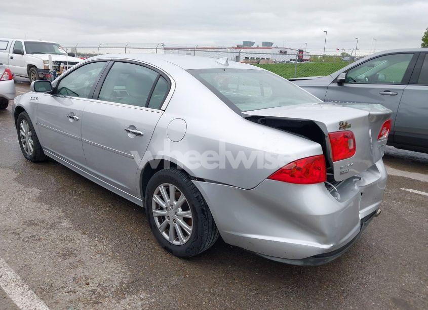Photo 3 of 2010 Buick Lucerne CX (VIN 1G4HA5EM8AU106713)