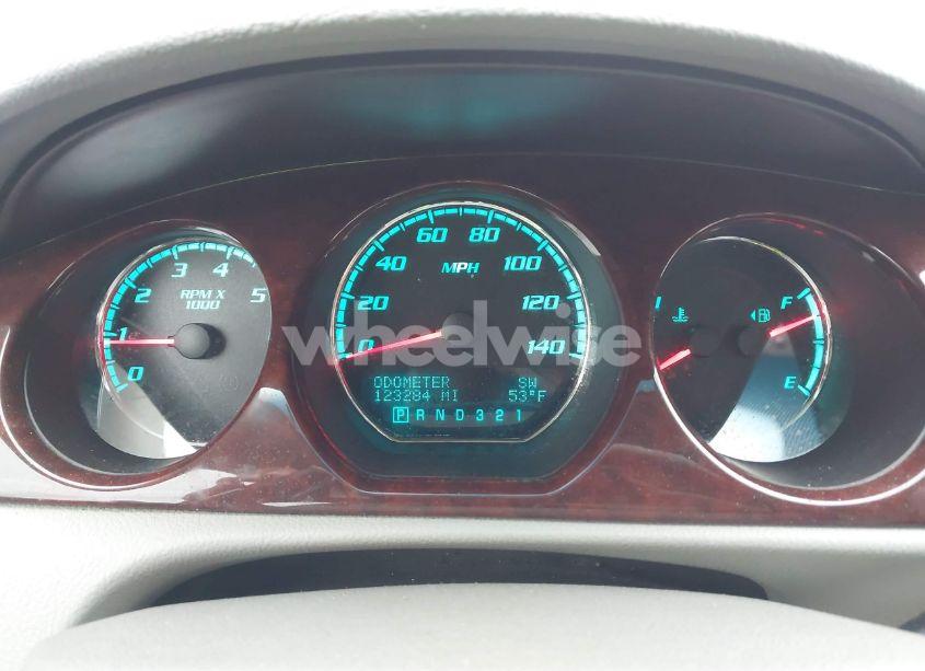 Photo 7 of 2010 Buick Lucerne CX (VIN 1G4HA5EM8AU106713)