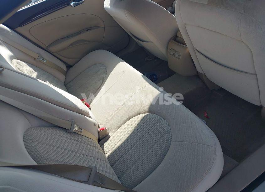 Photo 8 of 2011 Buick Lucerne CX (VIN 1G4HA5EMXBU133493)