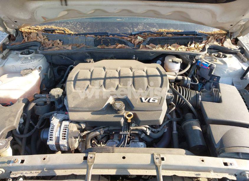 Photo 10 of 2010 Buick Lucerne CXL (VIN 1G4HC5E11AU125149)