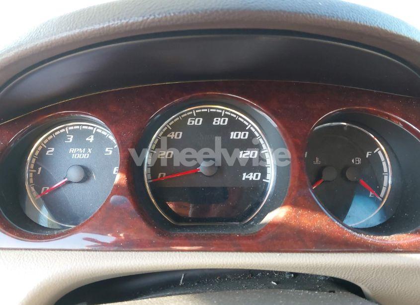 Photo 7 of 2010 Buick Lucerne CXL (VIN 1G4HC5E11AU125149)