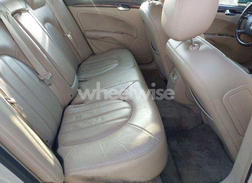 Photo 8 of 2010 Buick Lucerne CXL (VIN 1G4HC5E11AU125149)