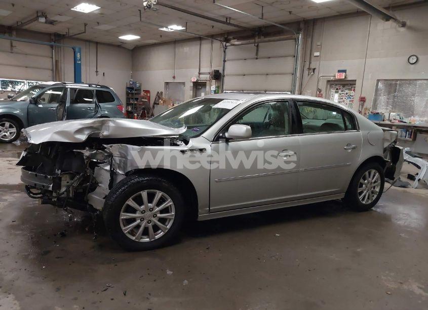 Photo 15 of 2010 Buick Lucerne CXL (VIN 1G4HC5E18AU126766)