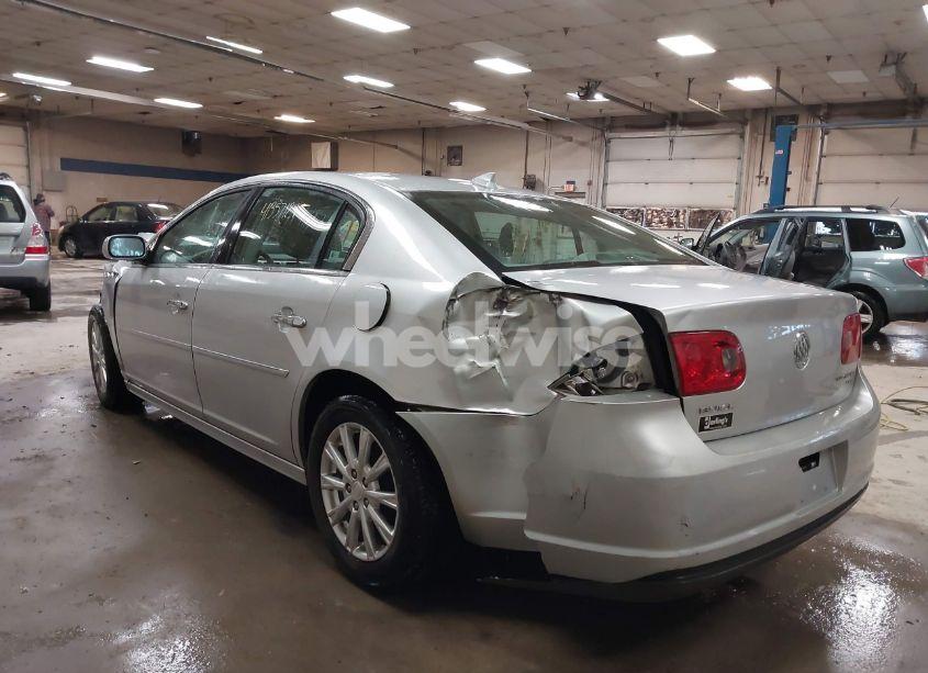 Photo 3 of 2010 Buick Lucerne CXL (VIN 1G4HC5E18AU126766)