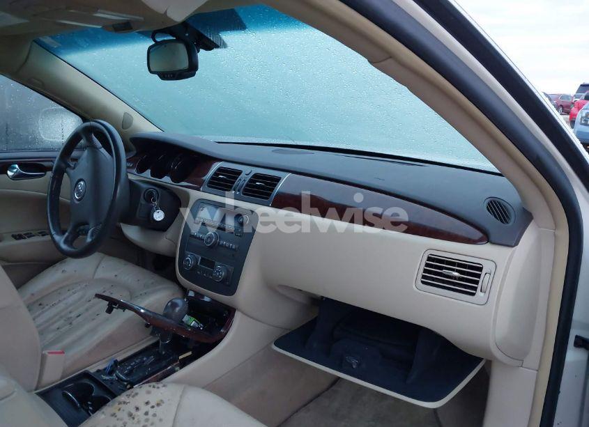 Photo 5 of 2011 Buick Lucerne CXL (VIN 1G4HC5EM1BU110470)