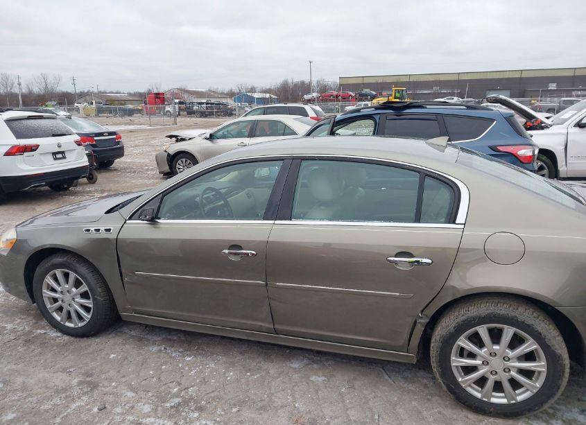Photo 15 of 2011 Buick Lucerne CXL (VIN 1G4HC5EM1BU110615)