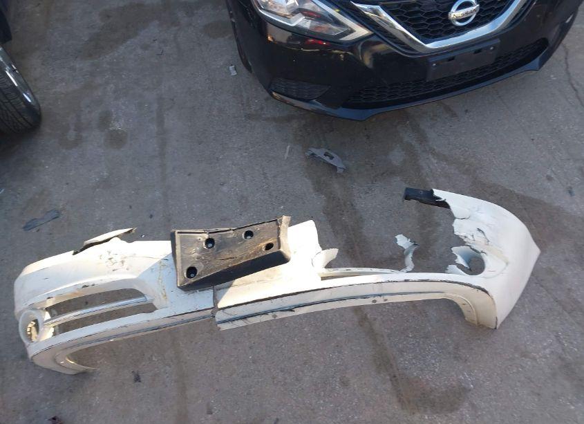 Photo 12 of 2011 Buick Lucerne CXL (VIN 1G4HC5EM2BU127438)