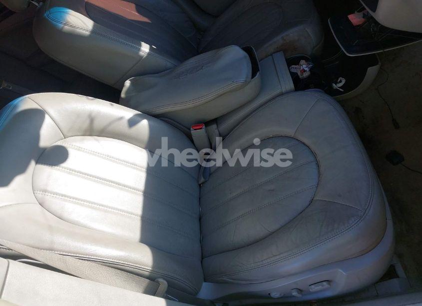 Photo 8 of 2011 Buick Lucerne CXL (VIN 1G4HC5EM3BU104217)