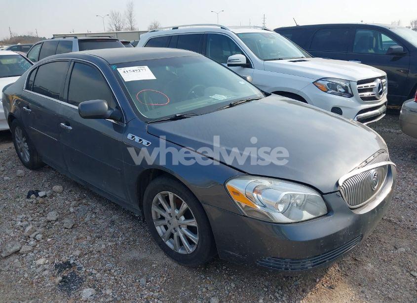 2011 Buick Lucerne CXL (VIN 1G4HC5EM3BU124659) main photo