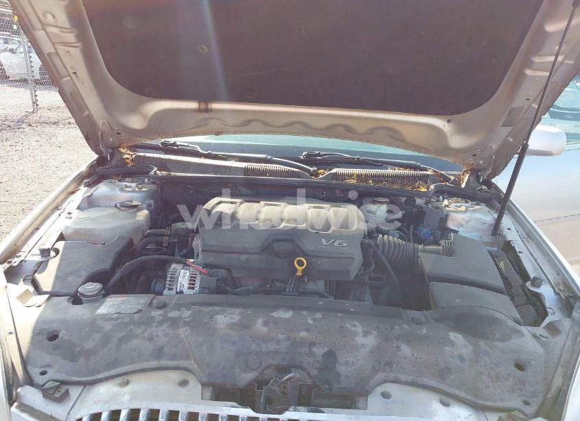 Photo 10 of 2011 Buick Lucerne CXL (VIN 1G4HC5EM4BU119938)