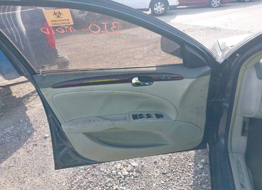 Photo 6 of 2011 Buick Lucerne CXL (VIN 1G4HC5EM4BU133550)