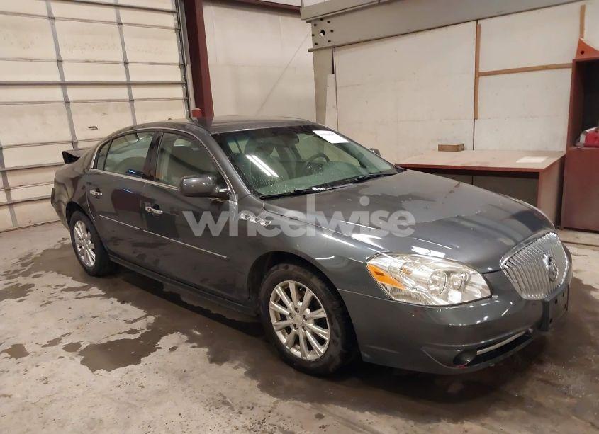 2011 Buick Lucerne CXL (VIN 1G4HC5EM5BU105059) main photo