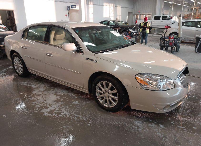 2011 Buick Lucerne CXL (VIN 1G4HC5EM5BU136554) main photo