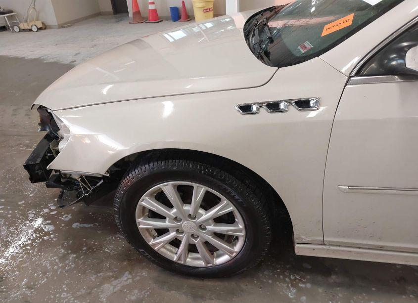 Photo 18 of 2011 Buick Lucerne CXL (VIN 1G4HC5EM5BU136554)