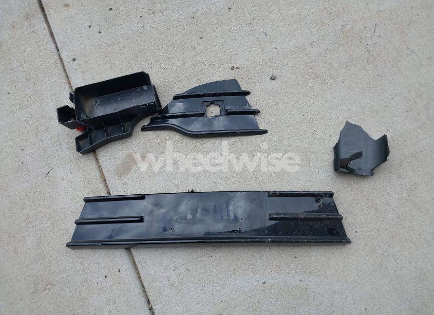 Photo 12 of 2011 Buick Lucerne CXL (VIN 1G4HC5EM5BU140670)