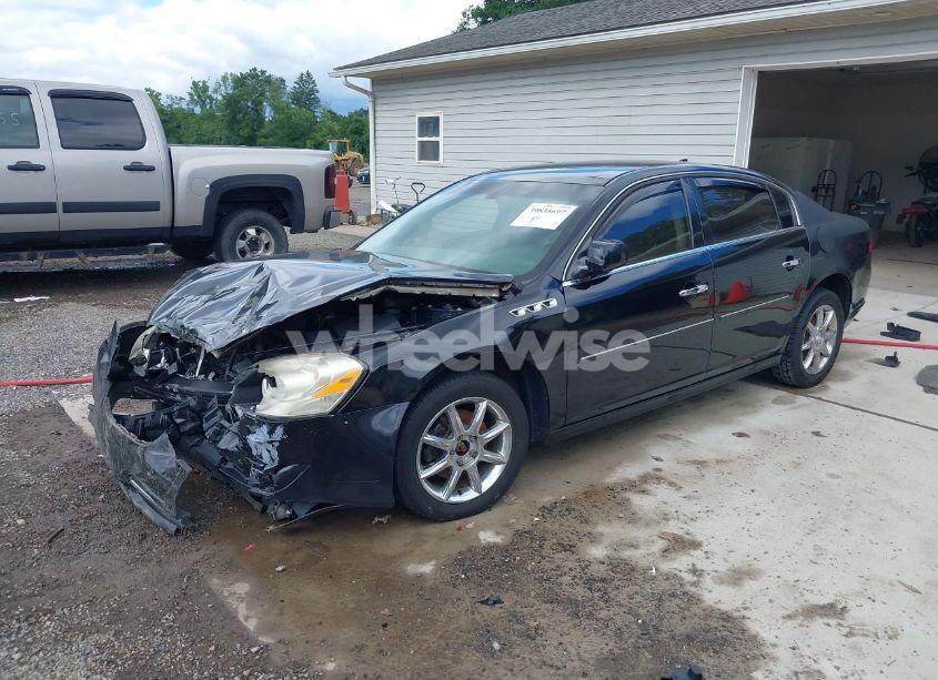 Photo 2 of 2011 Buick Lucerne CXL (VIN 1G4HC5EM5BU140670)