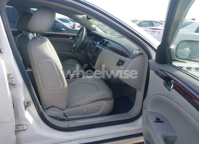 Photo 5 of 2011 Buick Lucerne CXL (VIN 1G4HC5EM5BU143844)